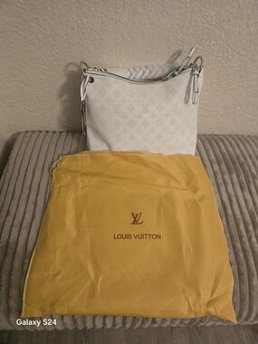 Louis Vuitton White Monogram Shoulder Bag with Silver Accents